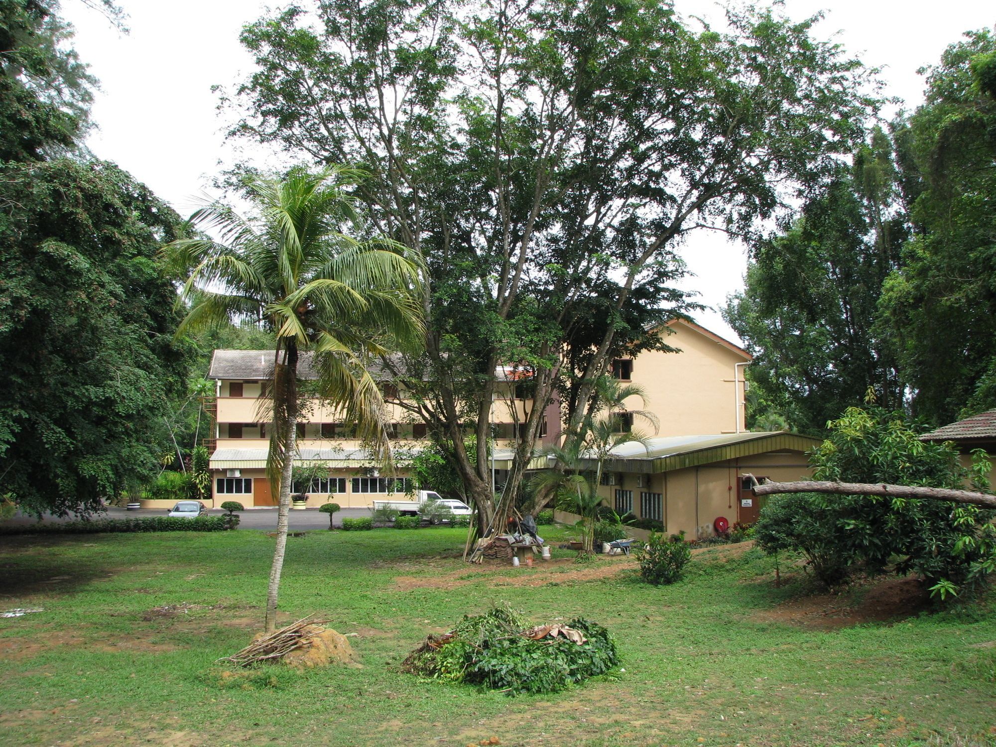 Mersing Merlin Inn Экстерьер фото